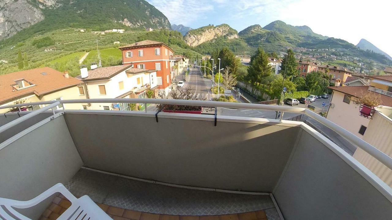 Hotel Alberello Riva del Garda Exterior photo